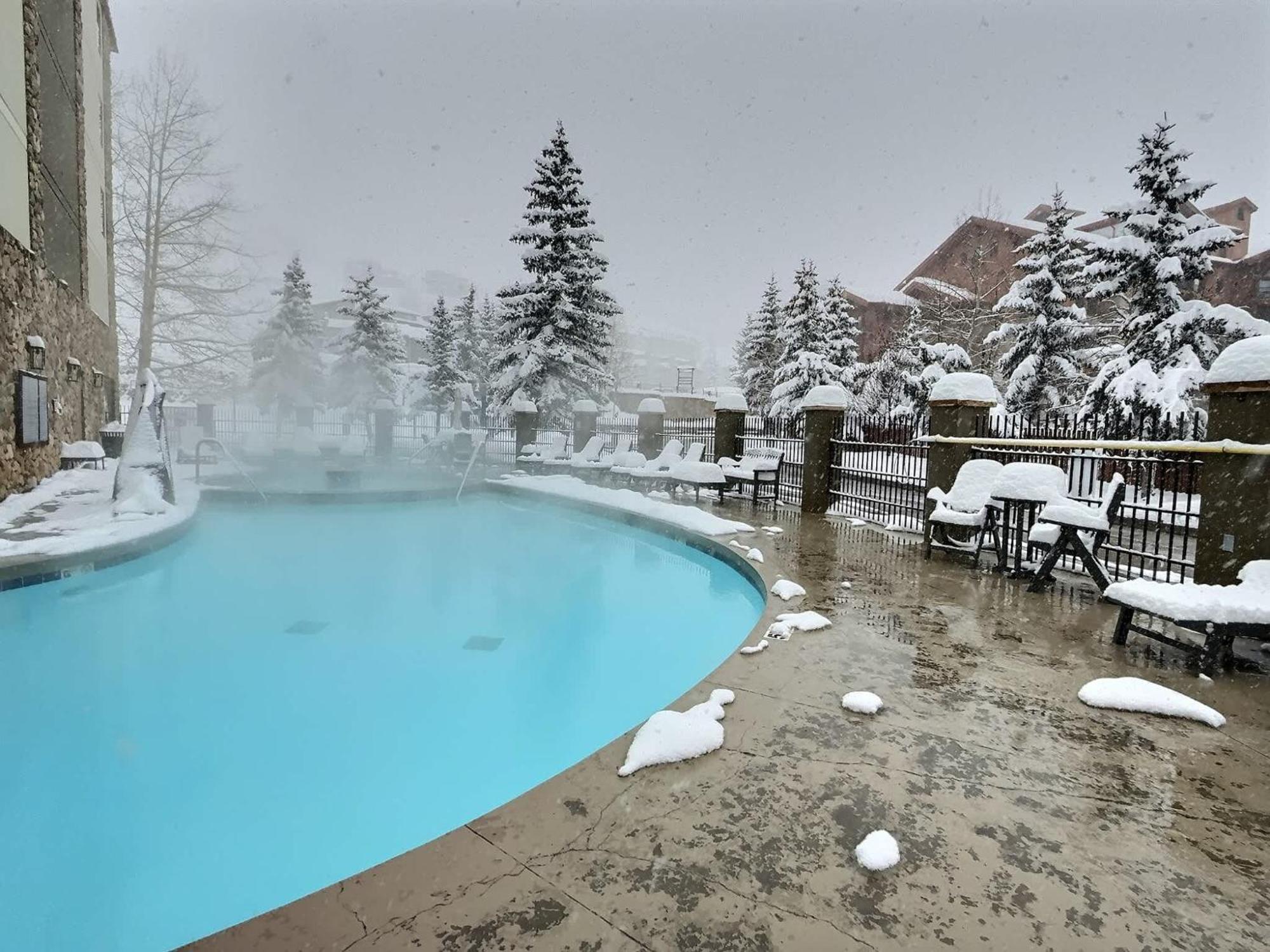 Вилла 1Bd 272 Perfect Location With Pool Крестед-Бьютт Экстерьер фото